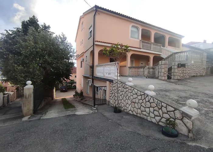 Snjezana * Crikvenica