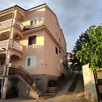 Snjezana Apartman *