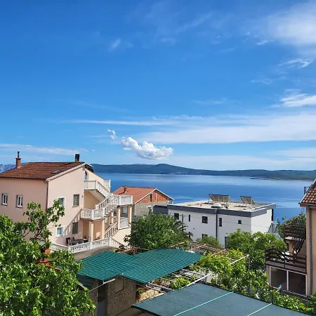 Snjezana * Crikvenica