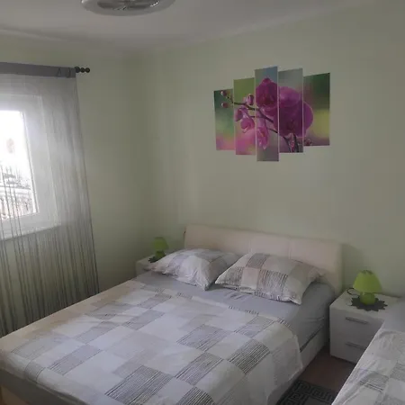 Snjezana Appartement *