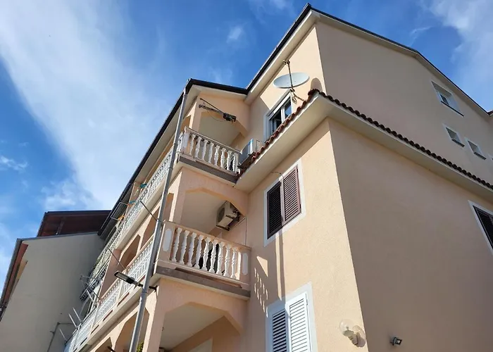 Apartment Snjezana